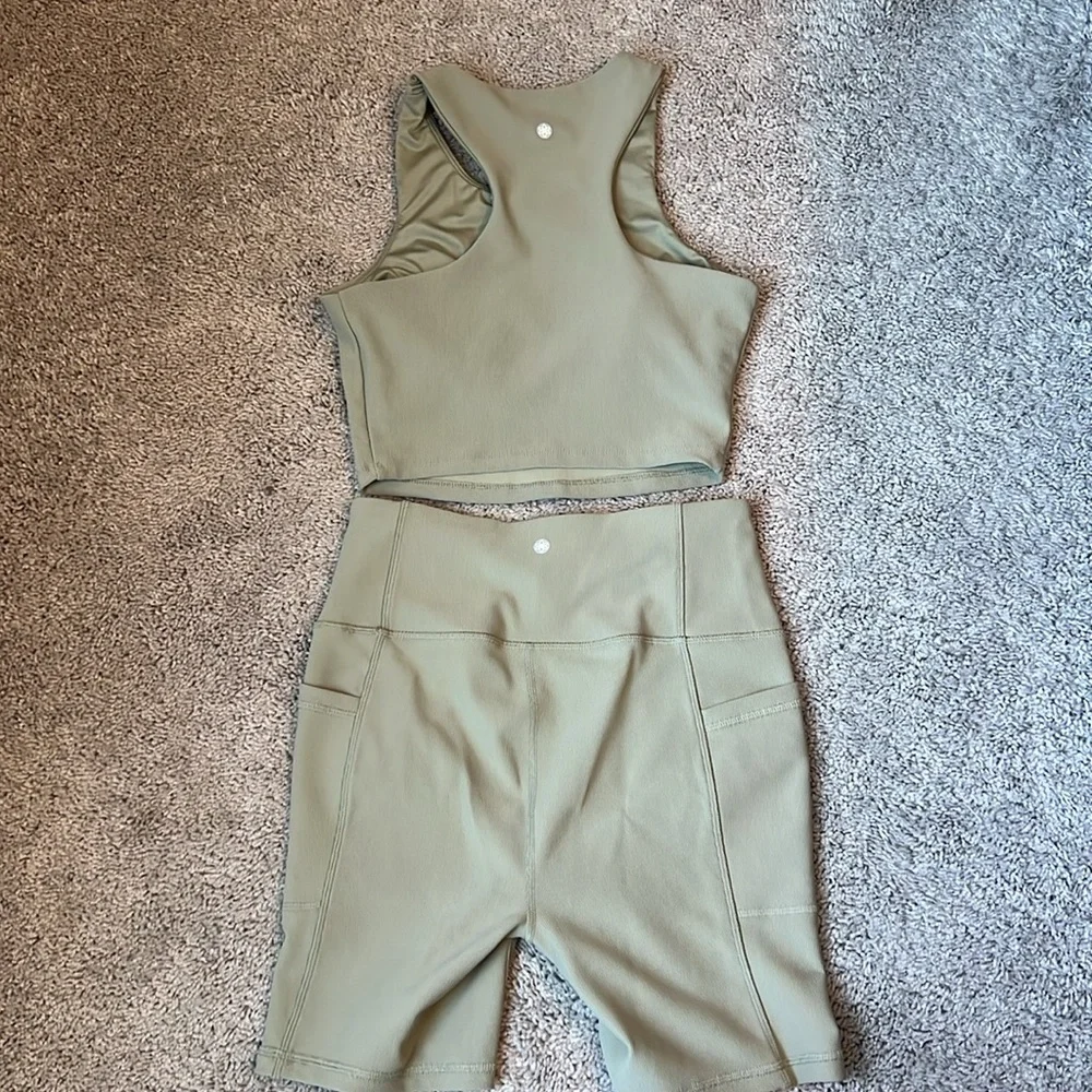 Workout Set - Picture 6 of 7
